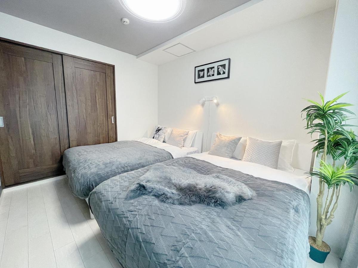 Dotonbori Royal Appartement Osaka Buitenkant foto